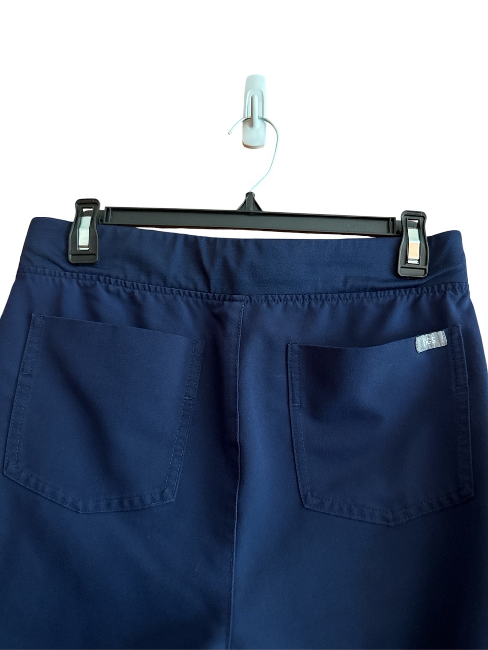 Figs Scrubs Navy Blue Zamora Jogger Scrub Pant™
Size Small - Picture 8 of 9